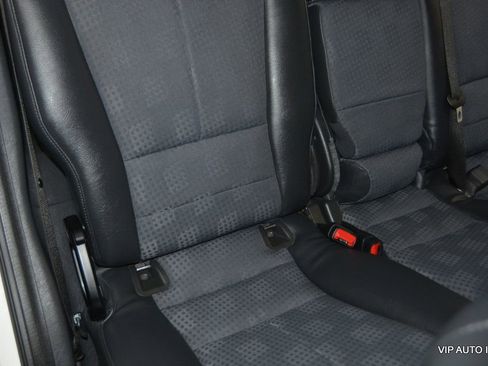 Used 2004 Mercedes-Benz ML 350 4MATIC image 25