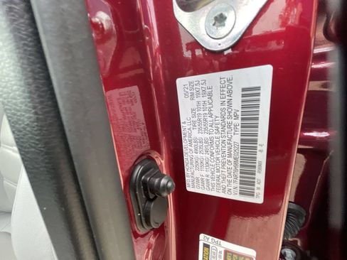 Used 2021 Honda CR-V Touring image 34