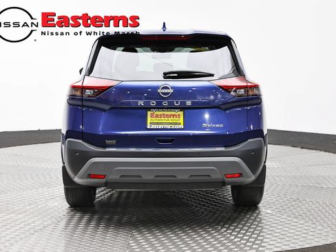 Used 2023 Nissan Rogue SV AWD/4WD image 6