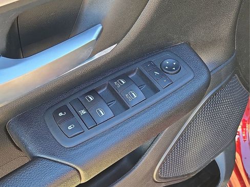 Used 2022 RAM 1500 Lone Star image 21