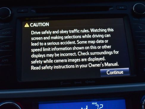 Used 2017 Toyota Highlander XLE w/ Protection Package #3 image 33