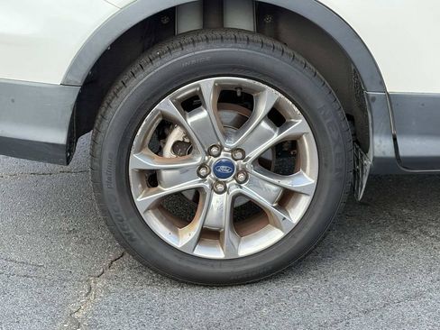 Used 2014 Ford Escape SE w/ Equipment Group 201A FWD image 9