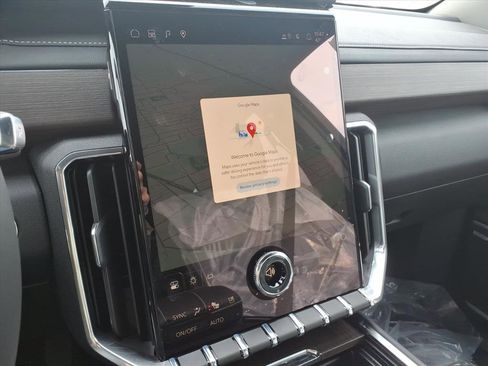 New 2026 GMC Acadia Denali w/ Super Cruise Package image 18