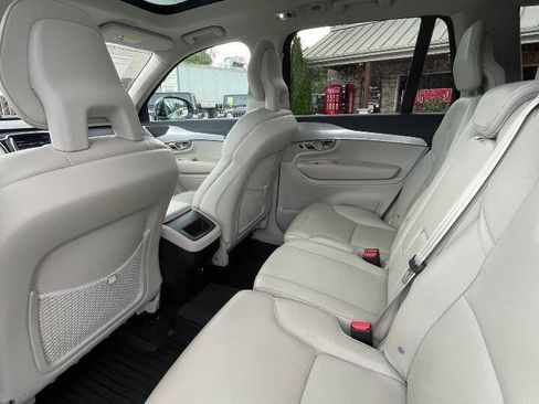 Used 2017 Volvo XC90 T5 Momentum w/ Vision Package AWD/4WD image 14