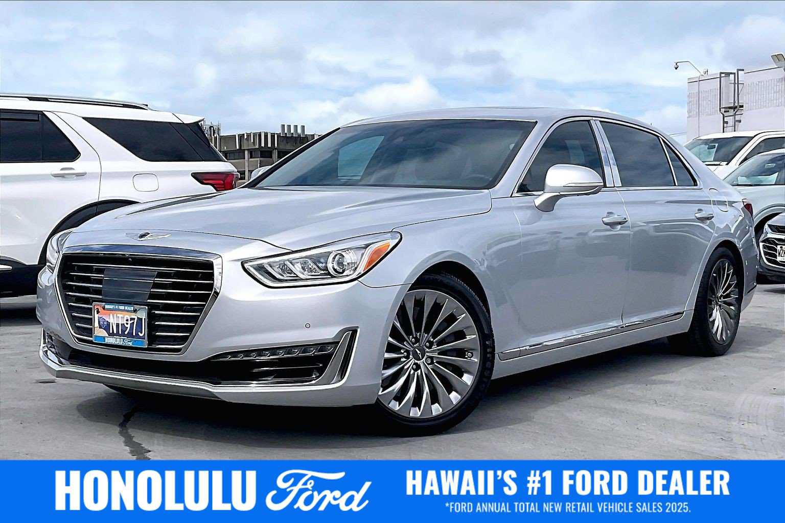 Used 2019 Genesis G90 5.0 Ultimate RWD image 1