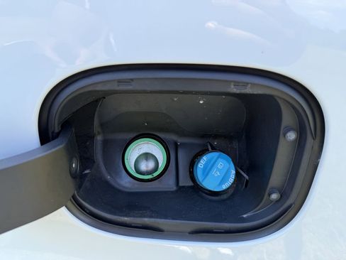 Used 2021 Chevrolet Silverado 1500 LTZ w/ Technology Package image 39