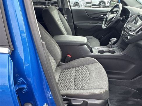 Certified 2024 Chevrolet Equinox LT w/ LPO, Floor Liner Package image 26