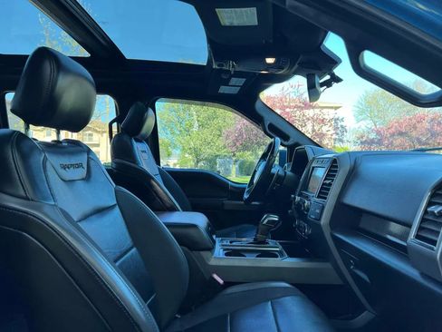 Used 2019 Ford F150 Raptor w/ Equipment Group 802A Luxury image 22