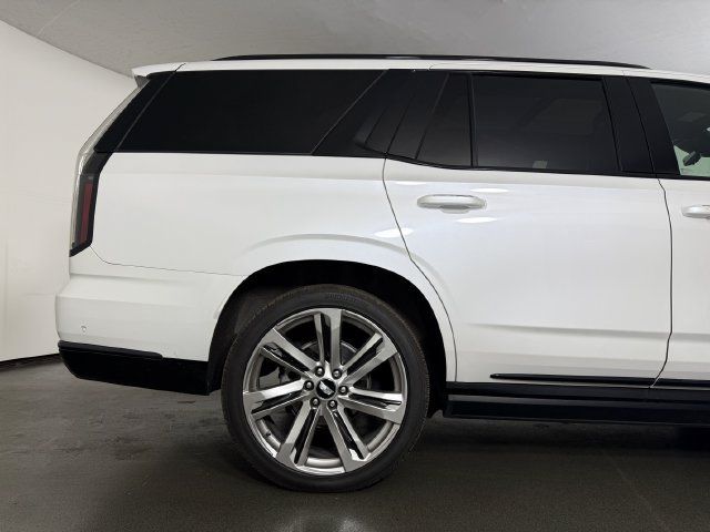 Used 2025 Cadillac Escalade Sport w/ Touring Package AWD/4WD image 11