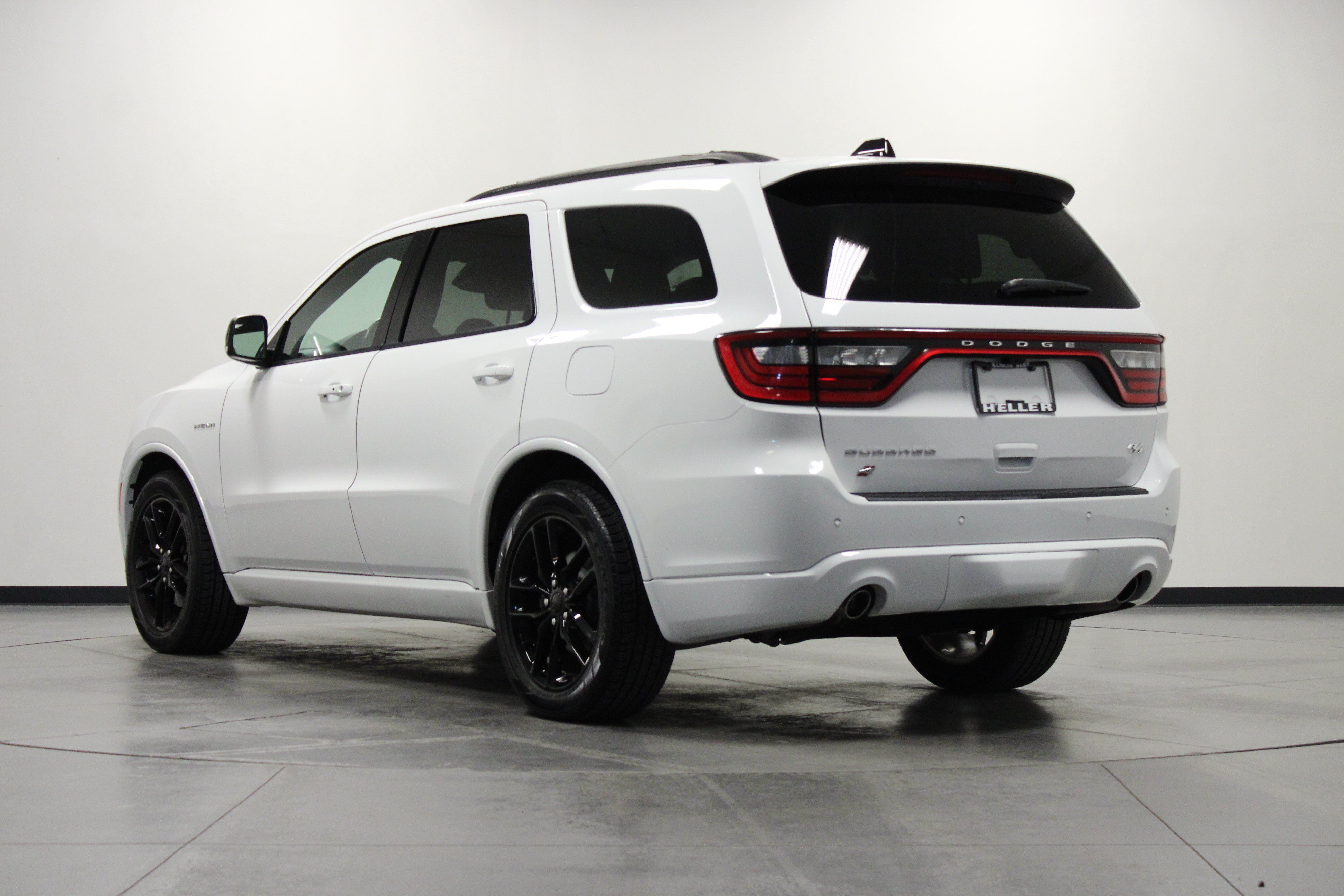 Used 2025 Dodge Durango R/T AWD/4WD image 6