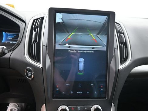 Used 2024 Ford Edge SEL AWD/4WD image 30