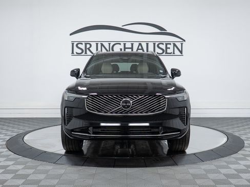 New 2026 Volvo XC90 B6 Ultra w/ Protection Package AWD/4WD image 2