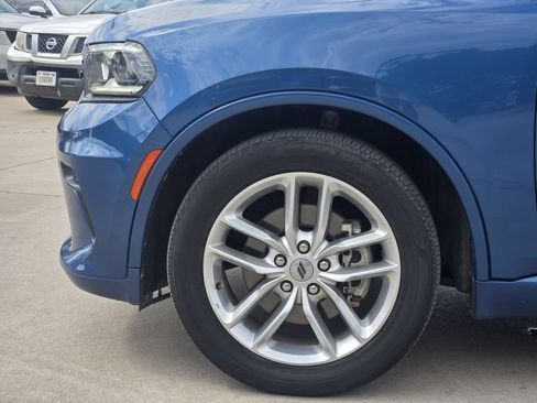 Used 2024 Dodge Durango GT RWD image 14