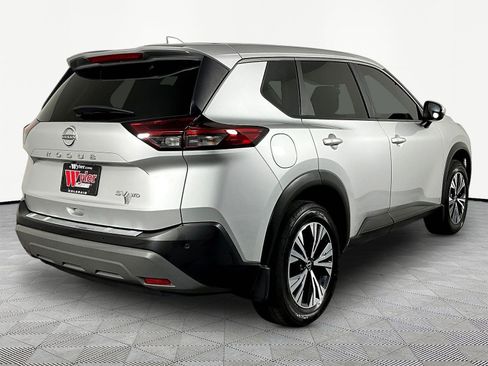 Certified 2022 Nissan Rogue SV AWD/4WD image 6