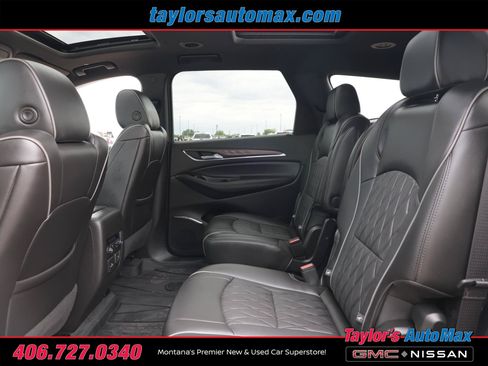 Used 2023 Buick Enclave Avenir w/ Avenir Technology Package AWD/4WD image 6