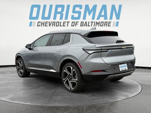 New 2026 Chevrolet Equinox EV LT image 4