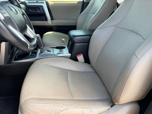 Used 2013 Toyota 4Runner Limited RWD image 13