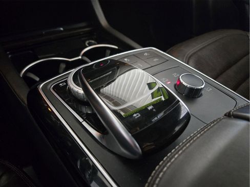 Used 2017 Mercedes-Benz GLS 63 AMG 4MATIC image 28