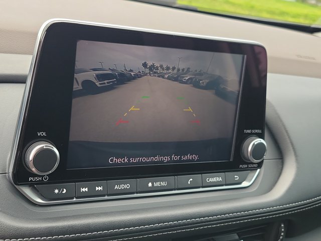 Used 2021 Nissan Rogue S FWD image 27