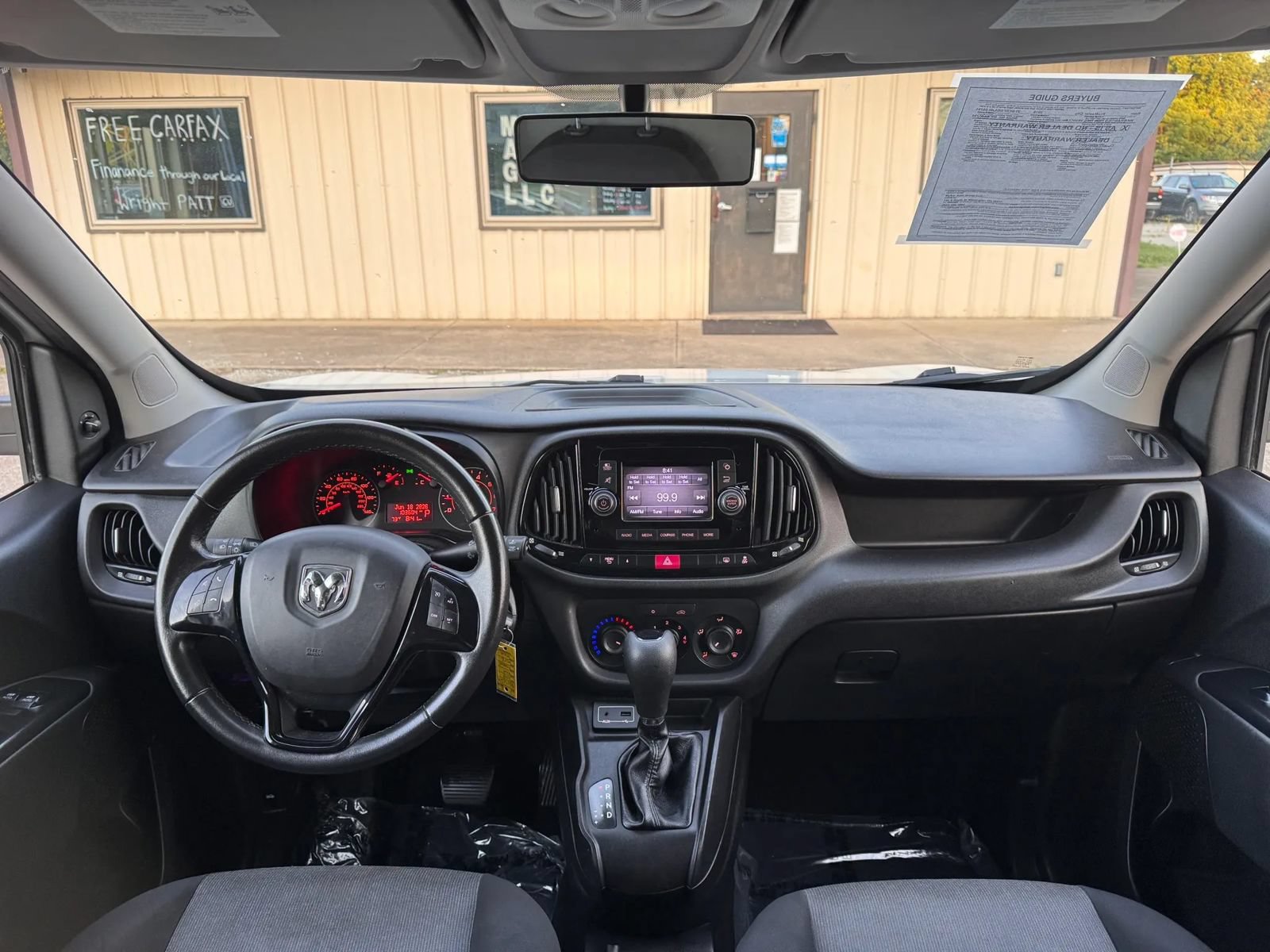 Used 2018 RAM ProMaster City Tradesman SLT FWD image 2