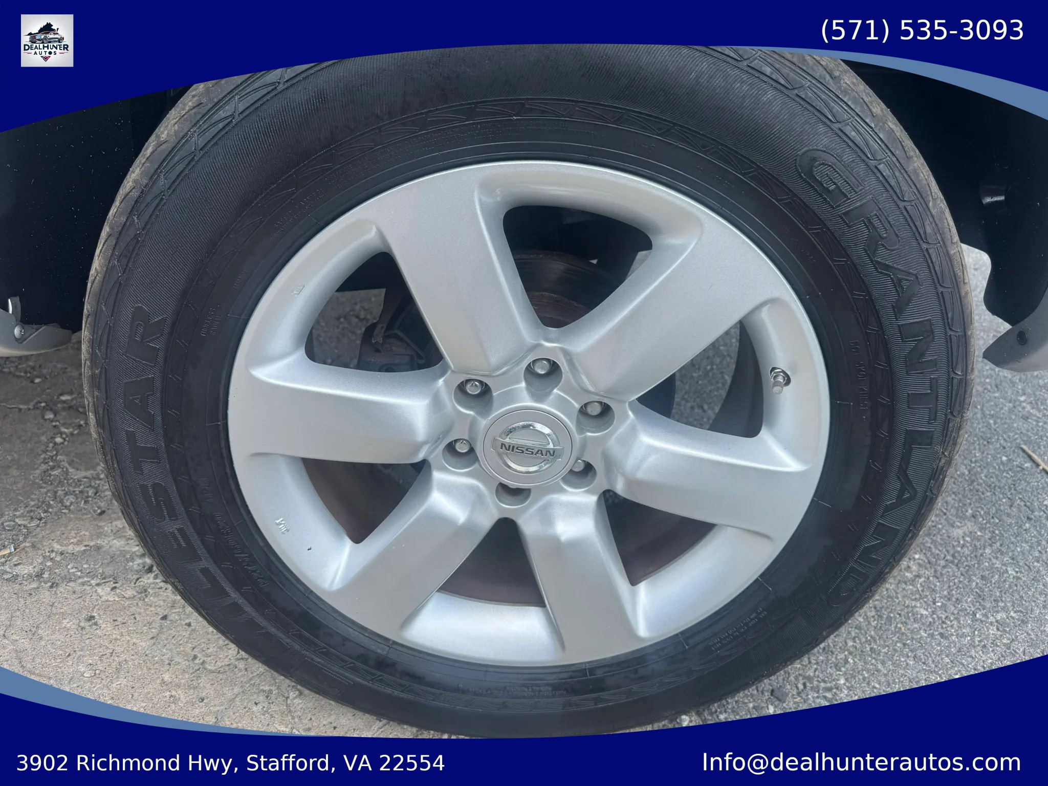 Used 2014 Nissan Titan SL w/ SL Moonroof Package AWD/4WD image 13