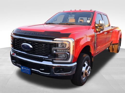 Used 2023 Ford F350 Lariat w/ Lariat Ultimate Package AWD/4WD image 4
