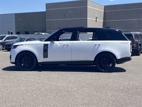 New 2025 Land Rover Range Rover SV image 20