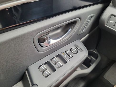 New 2025 Honda Pilot Touring image 20