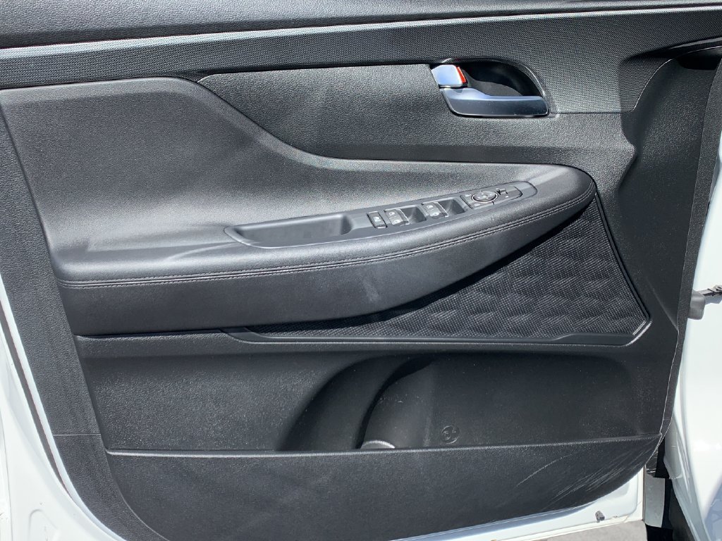 Certified 2023 Hyundai Santa Fe SE FWD image 12
