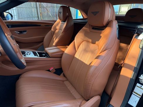 Used 2020 Bentley Continental GT image 6
