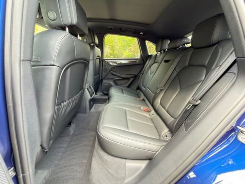 New 2026 Porsche Macan image 16