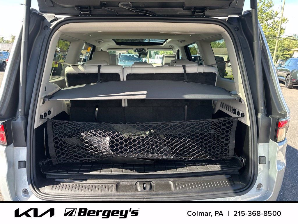 Used 2024 Jeep Wagoneer 4WD w/ Premium Group I image 9