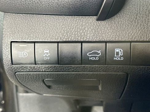 Used 2021 Toyota Camry LE FWD image 20