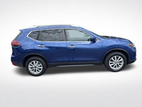 Used 2018 Nissan Rogue SV w/ Premium Package AWD/4WD image 8