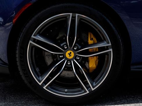 Used 2024 Ferrari Roma RWD image 35