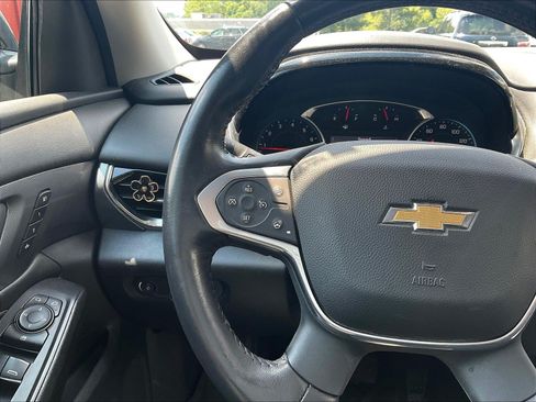 Used 2021 Chevrolet Traverse Premier w/ Redline Edition AWD/4WD image 12
