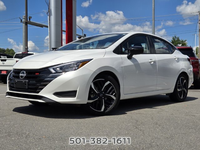 Used 2024 Nissan Versa SR FWD image 24