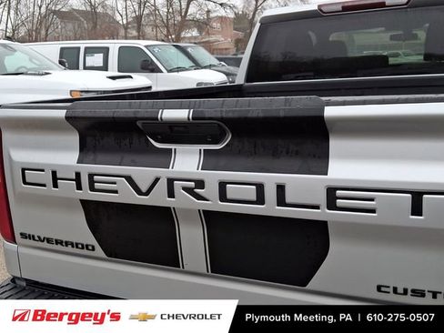 Certified 2022 Chevrolet Silverado 1500 Custom w/ Rally Edition image 31