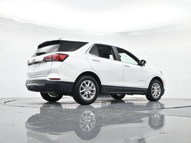 Used 2024 Chevrolet Equinox LT FWD image 35