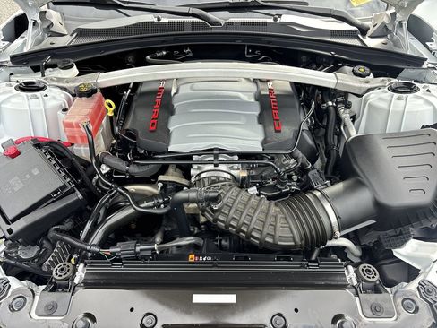 Used 2023 Chevrolet Camaro SS image 10