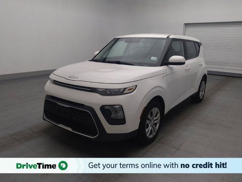 Used 2022 Kia Soul LX FWD image 1