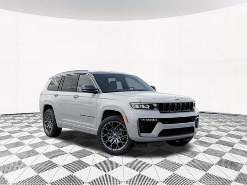 New 2026 Jeep Grand Cherokee L Summit AWD/4WD image 7