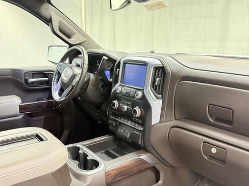 Used 2019 GMC Sierra 1500 SLT w/ SLT Premium Package image 16