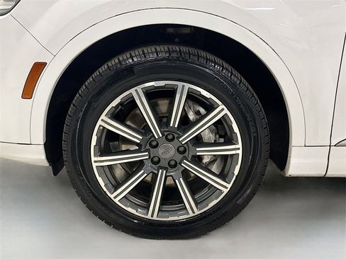 Used 2017 Audi Q7 3.0T Premium Plus w/ Premium Plus Package image 40