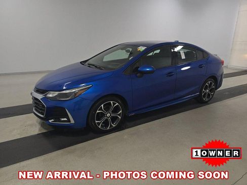 Used 2019 Chevrolet Cruze LT w/ RS Package image 1