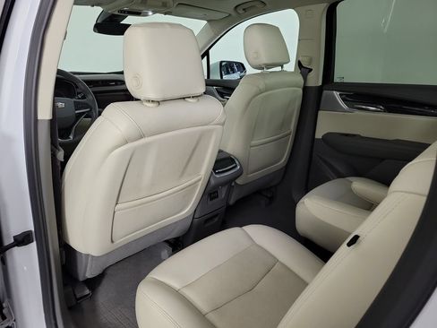 Used 2024 Cadillac XT6 Premium Luxury w/ LPO, Floor Liner Package AWD/4WD image 11