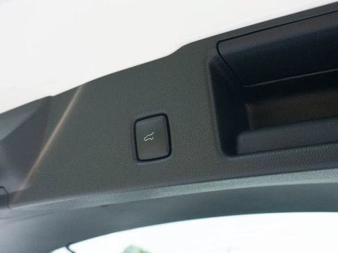 Used 2024 Ford Escape ST-Line w/ Tech Pack #1 FWD image 13