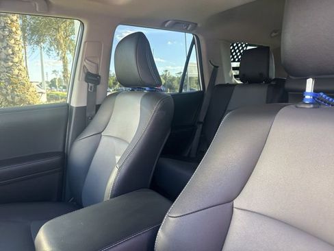 Used 2024 Toyota 4Runner SR5 Premium w/ Moonroof Package image 5