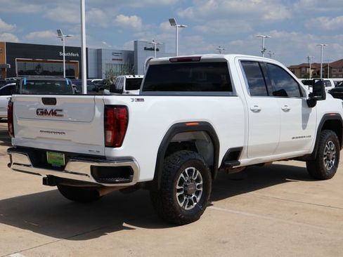 Used 2024 GMC Sierra 2500 SLE w/ SLE Value Package; AWD/4WD image 6