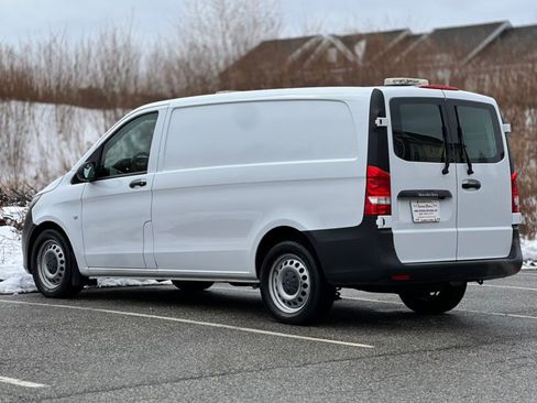 Used 2018 Mercedes-Benz Metris image 6